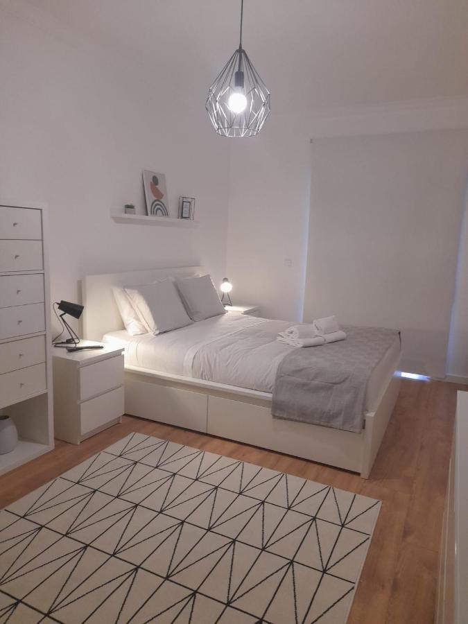 Amalia Rodrigues -Apartamento Com 3 Quartos Em Pleno Coracao De Ílhavo Екстериор снимка